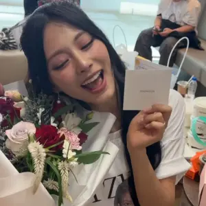 ▲子瑜離鄉已經超過10年，中文實力退步許多。（圖／Elkie IG）