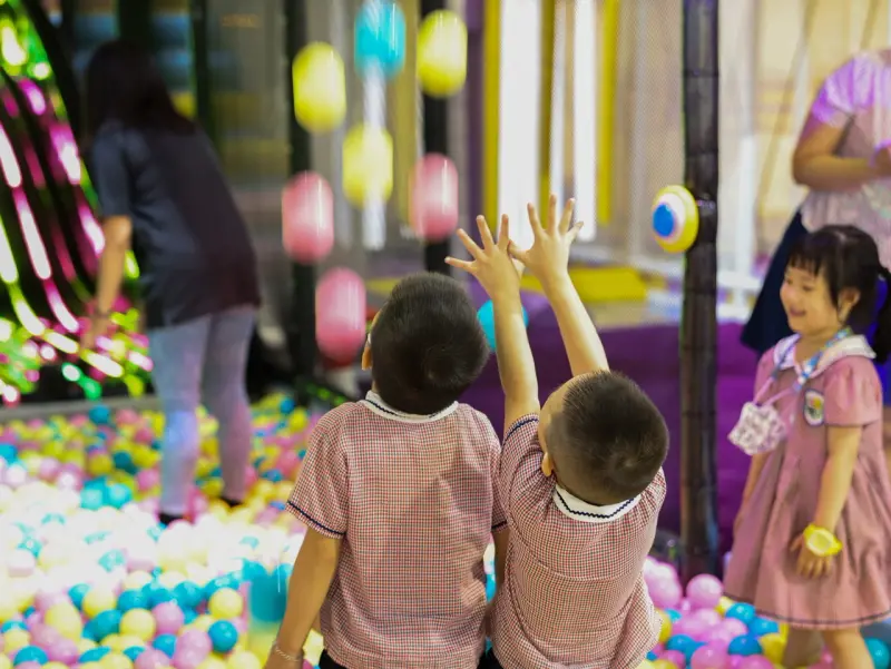 ▲科工館與彩虹童畫共同策劃最新室內「彩虹童畫親子樂園」。（圖／科工館提供）