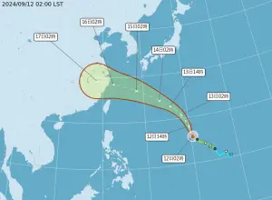 ▲「貝碧佳」颱風預計今（12）日晚上增強為中度颱風，最靠近台灣的時間點在週日、下週一（15日、16日）。（圖／取自中央氣象署）