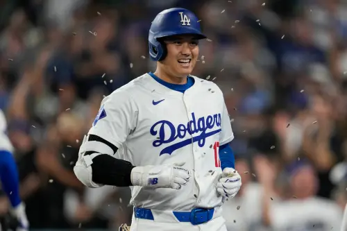 ▲美國職棒大聯盟（MLB）洛杉磯道奇隊日籍球星大谷翔平，今（12）在對芝加哥小熊隊的比賽中，首打席敲出本季第47號全壘打。也讓當地媒體直言：「葵花籽供應量嚴重不足了！」（圖／美聯社／達志影像）