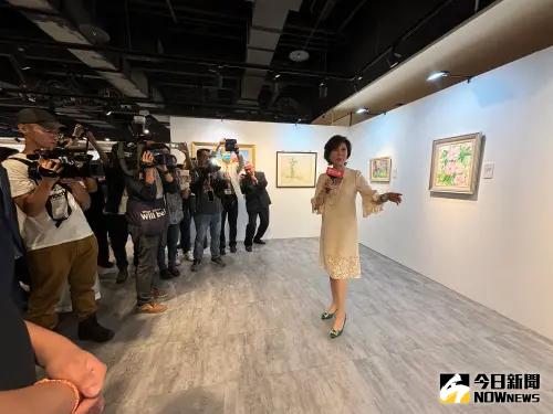 ▲白嘉莉的美麗世界個展登場，海內外粉絲湧來，會場人氣超旺。（圖／記者金武鳳攝，2024.9.12)