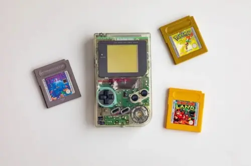 ▲ GameBoy 是陪伴無數人長大的掌上型遊戲機。(圖/Pixabay) ▲ GameBoy 是陪伴無數人長大的掌上型遊戲機。(圖/Pixabay)