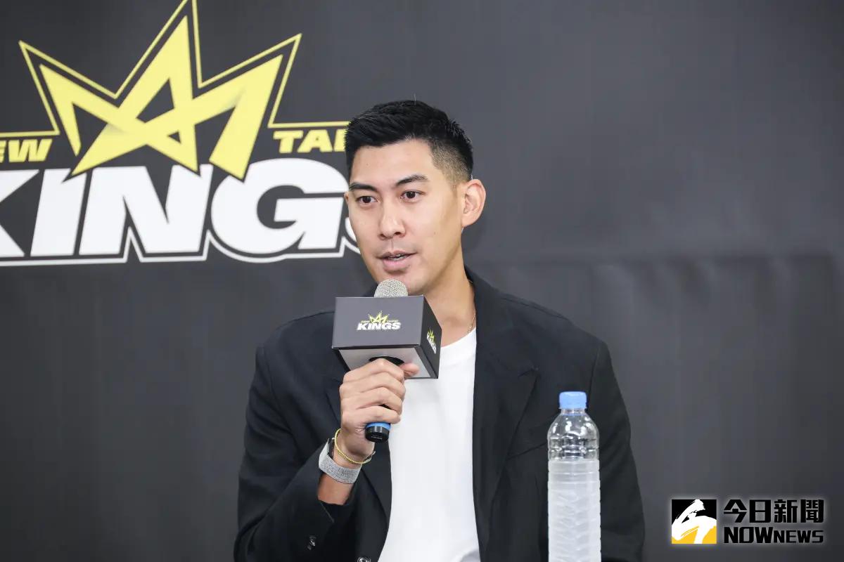 ▲國王陣中兩位洋將奧帝（Austin Daye）與桑尼（Sani Sakakini）近期在社群媒體上暗示本季可能是他們職業生涯的最後一舞，對此毛加恩表示奧帝真的有在思考，桑尼目前身體還非常好可能不會是生涯最後一季，不過可能會是在台灣的最後一年。（圖／記者陳明安攝，2024.09.13）