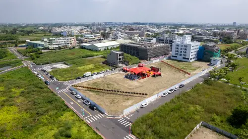 ▲「希望の翼」是「世界之心」的二期延伸，繼承了高綠覆、低建蔽的設計理念。（圖／泰嘉開發提供）