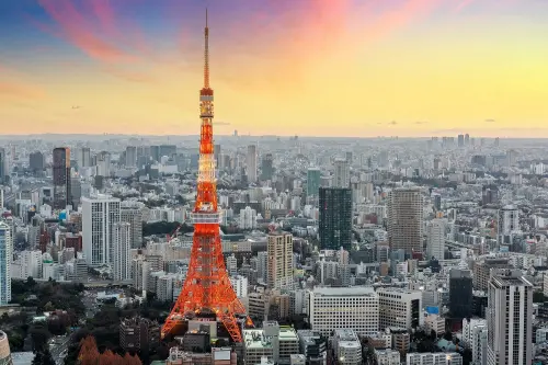 日本、東京、東京鐵塔、晴空塔 ▲日本位居台灣旅客出境搜尋量榜首,可以探索歷史悠久的寺廟、享受世界等級的購物,並且體驗充滿活力的夜生活。(圖/Agoda提供)