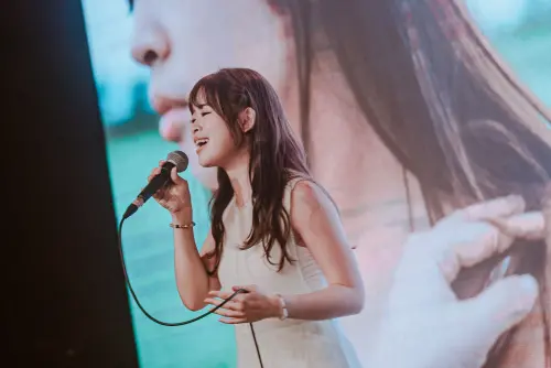 網紅Soya遭超強劈腿後重生！創作3首新歌訴心聲　演唱會上突淚崩
