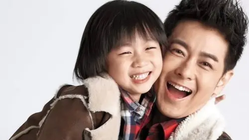 ▲Kimi（左）小時候的模樣超級可愛。（圖／IG＠jimmylin）