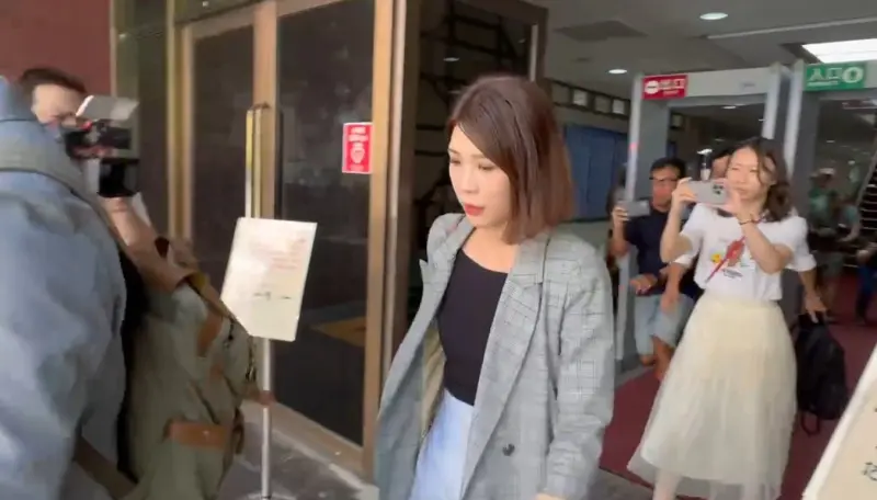 ▲北檢調查京華城案有無消息外洩,以證人身份傳喚三立電視台記者馬郁雯到庭說明。(圖/NOWnews攝影中心)