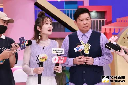 曾國城開酸金鐘獎「益智和實境一起頒」 鬆口去年拿獎:我很尷尬