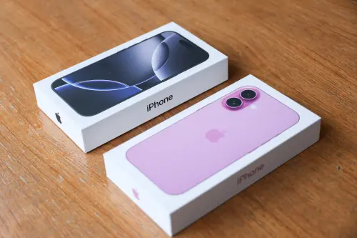 ▲iPhone 16 系列開箱。（圖／記者陳明安攝）