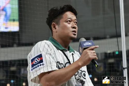 前中職強投許竹見轉戰政壇！球迷驚見競選看板：想念誠泰三本柱了