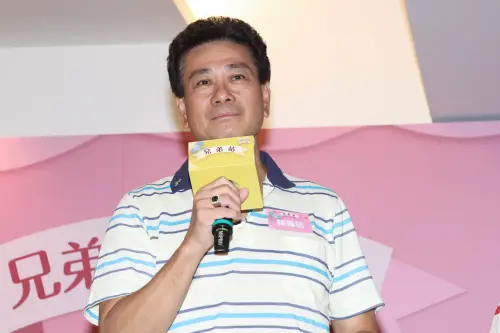 「假日飛刀手」陳義信登上大聯盟! 教士隊台灣日「夢幻開球」