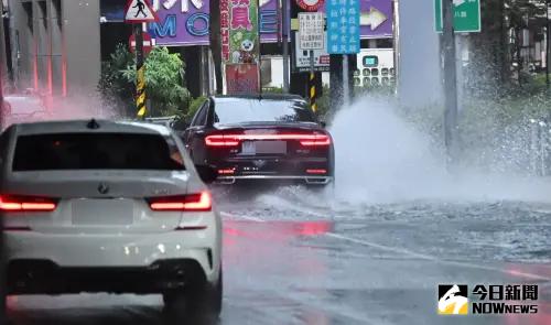 台灣連2天豪雨逼出「2大塊紫爆區」！專家：累積雨量媲美颱風等級
