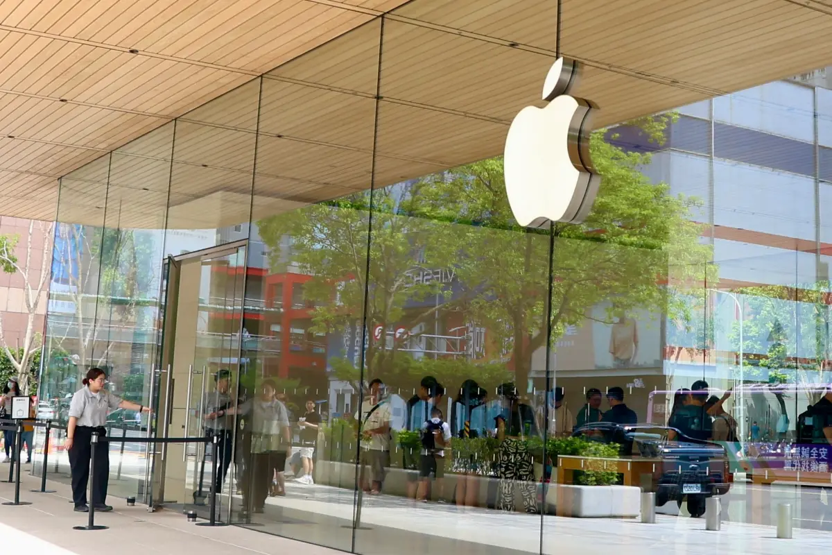 蘋果發表會倒數!「最平價AI手機」iPhone SE 4來了 重點搶先看 | 3C車市 | 生活 | NOWnews今日新聞
