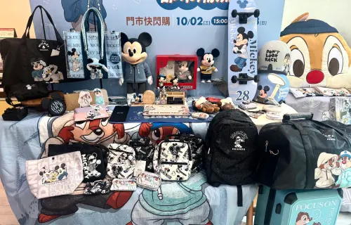 ▲7-11自10月2日15:00起全店精品集點活動「Mickey & Friends 都市潮流」酷炫登場。（圖／記者鍾怡婷攝）