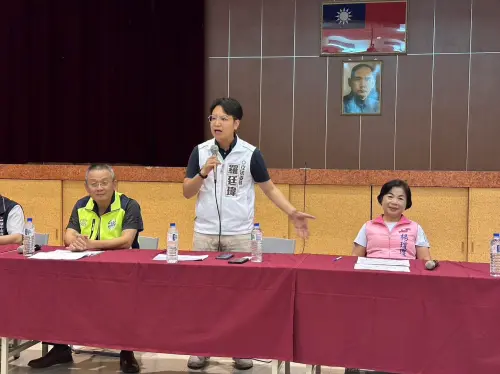 羅廷瑋棄權遭炎上!他憶4年前同台怒批:整天只會拿香跟拜民進黨