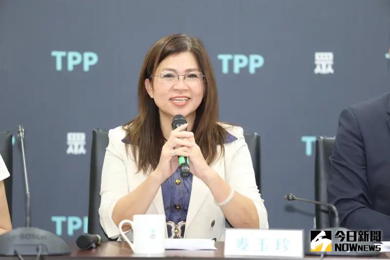 ▲民眾黨立院黨團幹事長麥玉珍率白委之先，表態支持黃國昌當黨主席。（圖／記者李政龍攝）