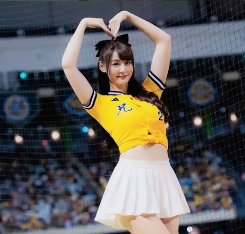 ▲短今因為勝負欲超強,被梁赫群說是「啦啦隊的乃哥」。(圖/短今 IG) ▲短今因為勝負欲超強,被梁赫群說是「啦啦隊的乃哥」。(圖/短今 IG)