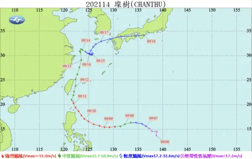 ▲璨樹颱風花費約2天半的時間沿著東台灣海岸北上，期間曾暴風圈曾涵蓋台灣全島。（圖／中央氣象署）