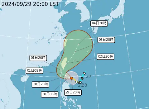 ▲山陀兒颱風路徑再度往西修正，氣象署預估可能登陸台灣，陸上警報預估在今日深夜至明日清晨也會發布。（圖／中央氣象署）