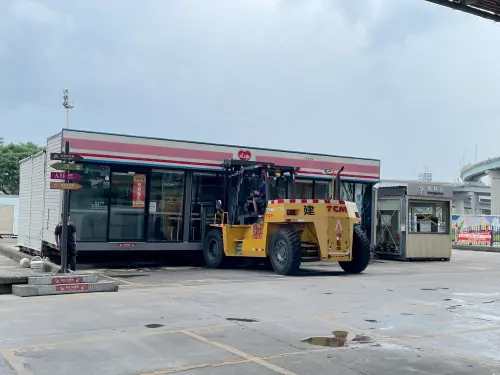 ▲萊爾富「三重美堤店」店內已搬空，「整間超商」搬家中。（圖／萊爾富提供）