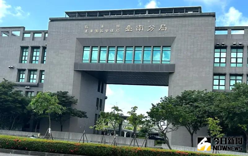 ▲經濟部產業園區管理局台南分局聯合5大學校院媒合國際人才留台工作，以解決產業缺工問題。(資料照／記者黃守作攝)