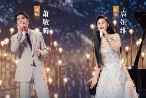 蕭敬騰再登央視國慶晚會!成當晚「唯一台星」 大秀琴技和她合唱