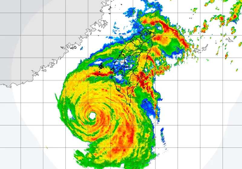 ▲山陀兒颱風是典型的「秋颱」，路徑、強度等動態難以捉模，令氣象署預報員相當頭痛。（圖／中央氣象署）