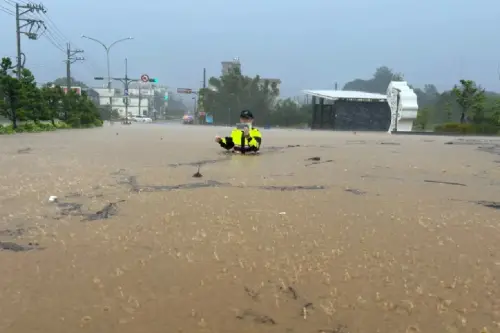 北海岸大淹水！台大天災中心控「低估降雨量」　氣象署搬數據回擊
