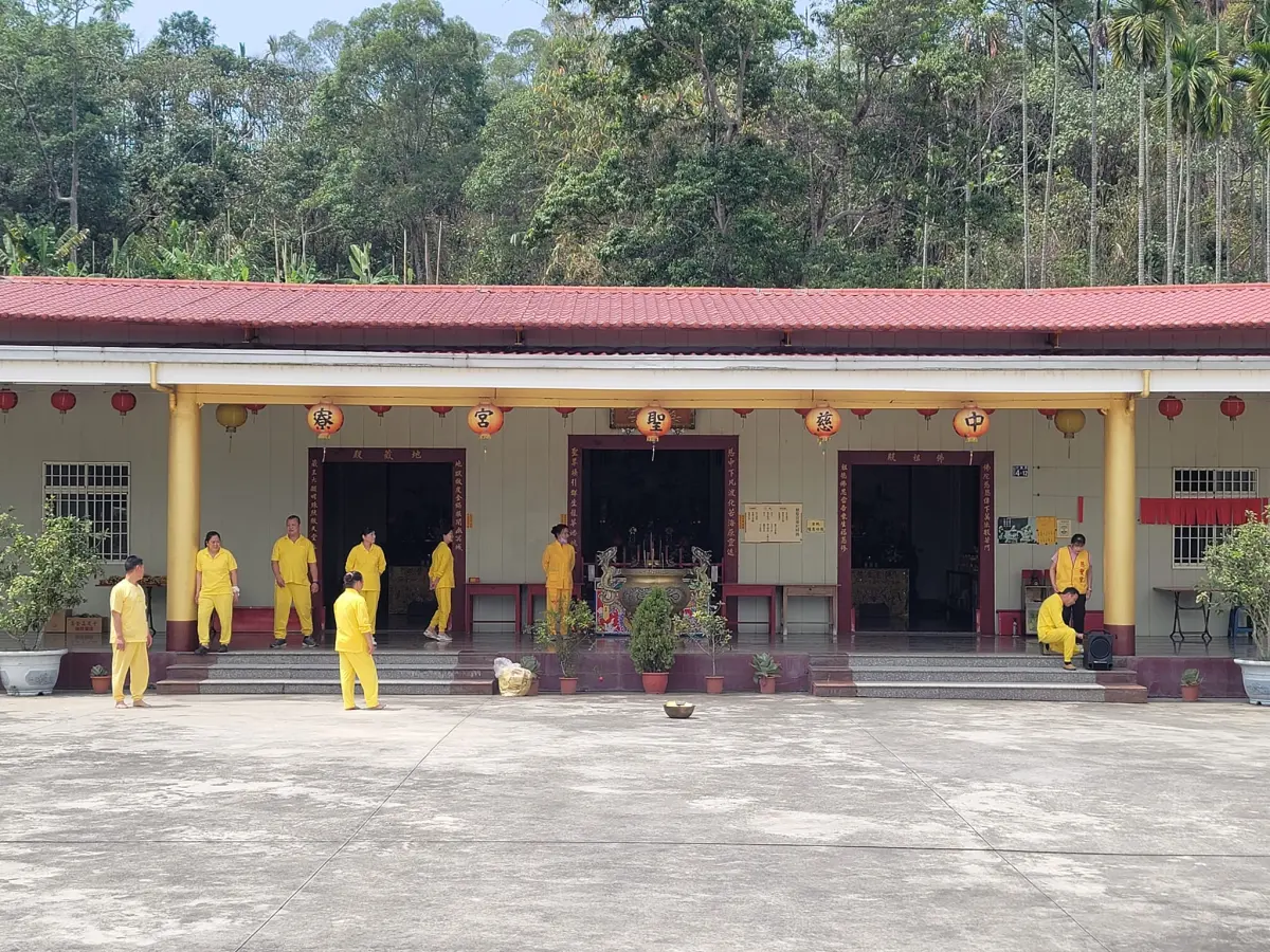 ▲中寮慈聖宮日前在招募廟公，開出2萬5月薪卻讓應徵者搶翻天。（圖／翻攝中寮慈聖宮-瑤池金母臉書）