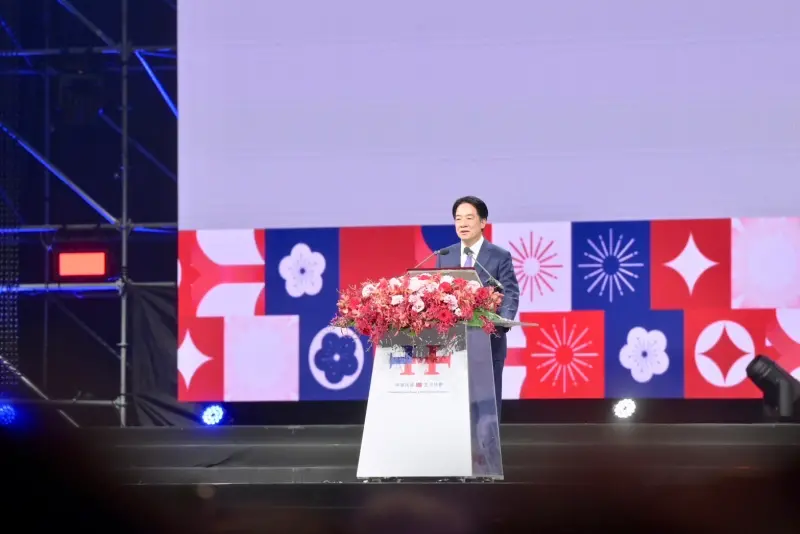 ▲ 總統賴清德致詞時提及,就年紀來說,中華人民共和國絕對不可能成為中華民國人民的「祖國」。(圖/韓國瑜辦公室提供)