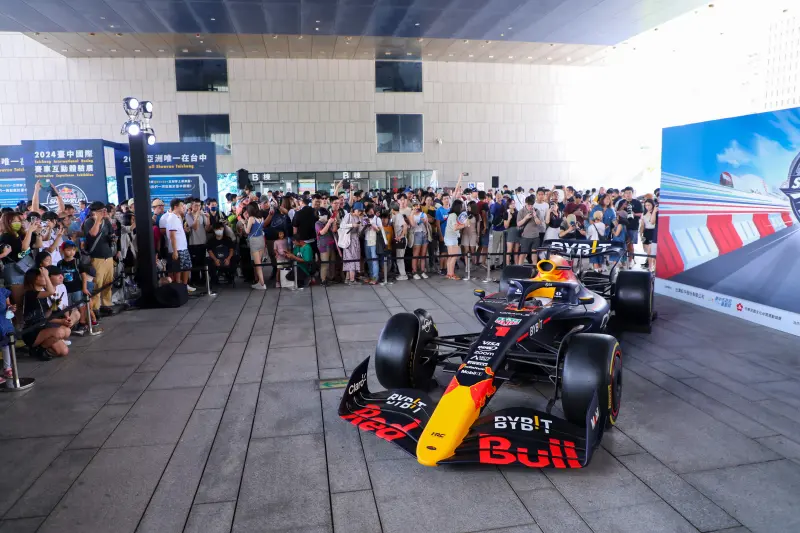 ▲盧秀燕指台灣的門票收入,光是比賽車和展示車的保險費就不夠。(資料畫面/台中市政府提供)