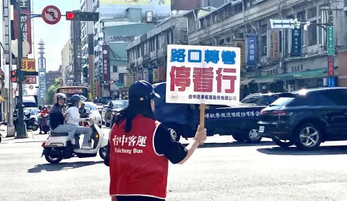 挨轟行人地獄！中市2年2次公車事故　議員抓包書面報告竟一樣
