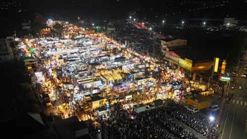 南台灣「1夜市」逛到鐵腿！遊客驚：這麼大　美食強、在地人也愛
