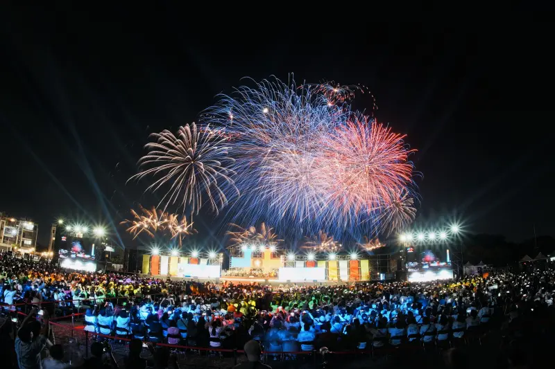 <p>▲雲林國慶焰火閃耀夜空。(圖/雲林縣政府提供,2024.10.10)</p>