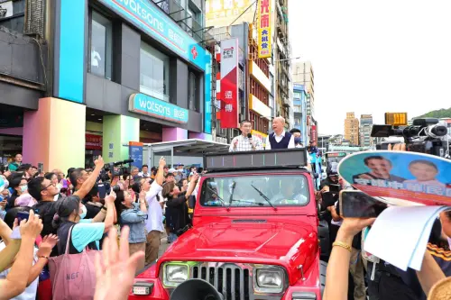 ▲立法院長韓國瑜現身力挺基隆市長謝國樑。（圖／國民黨基隆市黨部提供）