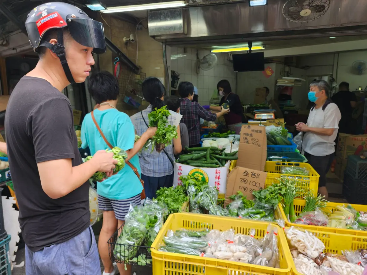 ▲美國環境工作組織（EWG）公布2025年版「購物者農藥指南」，發現菠菜農藥殘留最高，是最髒蔬果第一名。（示意圖／NOWnews攝影中心，2024.10.02）