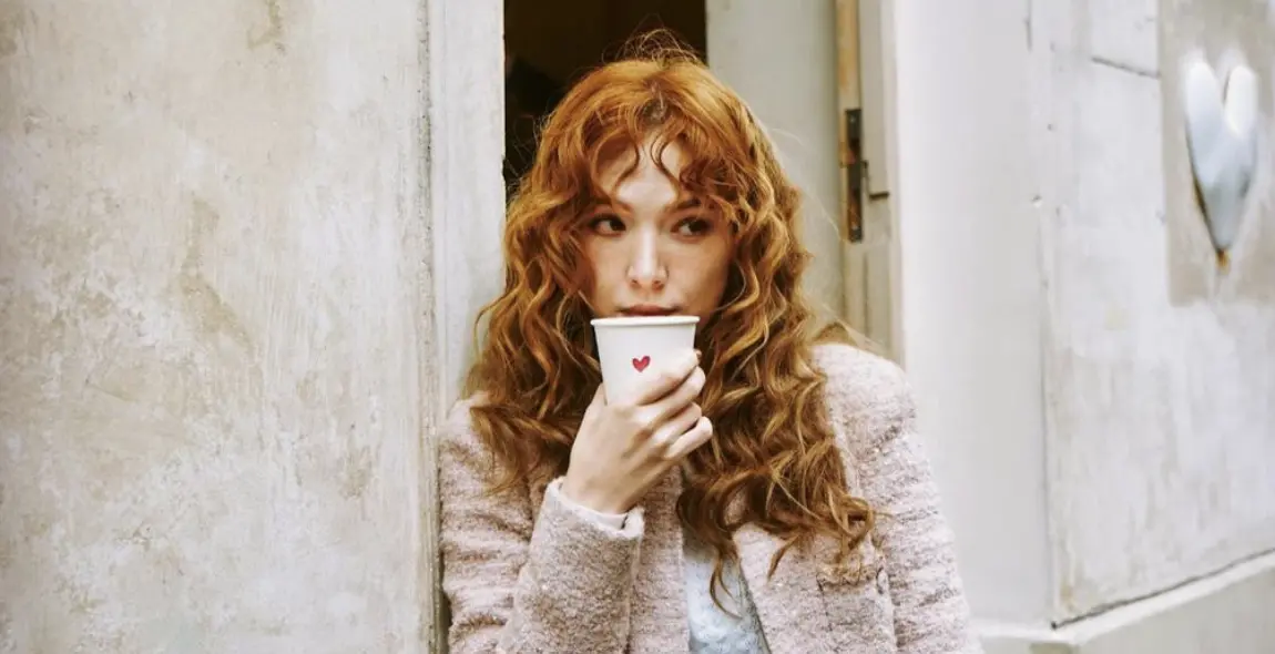 ▲許瑋甯昨（11）日和邱澤合體放閃，驚喜宣布成為「時間軸製作所」董事。（圖／IG anno8o7）