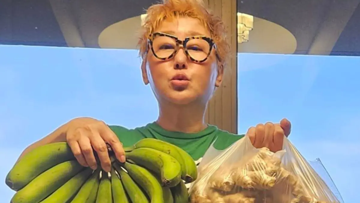 ▲「時尚教主」藍心湄縱橫演藝圈40年，累積了15億身家，據媒體報導，藍心湄的投資眼光精準，20年前砸千萬買下的台北市豪宅，如今價格已經飆破上億。（圖／翻攝自藍心湄臉書）