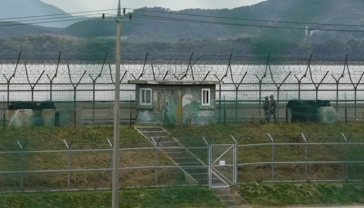 ▲朝鮮半島近來局勢高度緊張。圖為兩韓邊境的巡邏士兵。（圖／美聯社／達志影像）