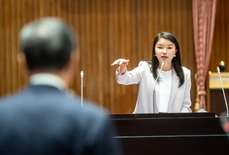 ▲張嘉郡今日特別質詢行政院及交通部有關外送平台運費調漲議題。（圖／資料照片）