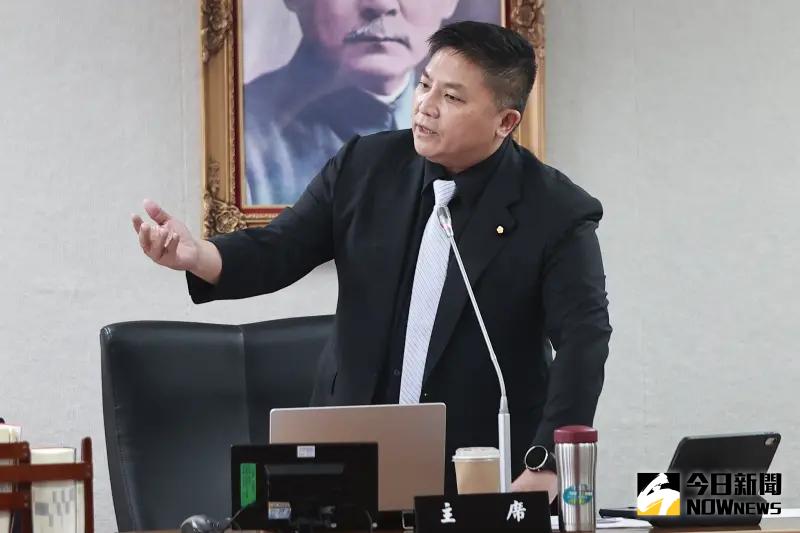 ▲國民黨立委吳宗憲說,等鍾佳濱當主席時再排案請周萬來前來。(圖/記者葉政勳攝,2024.10.21)