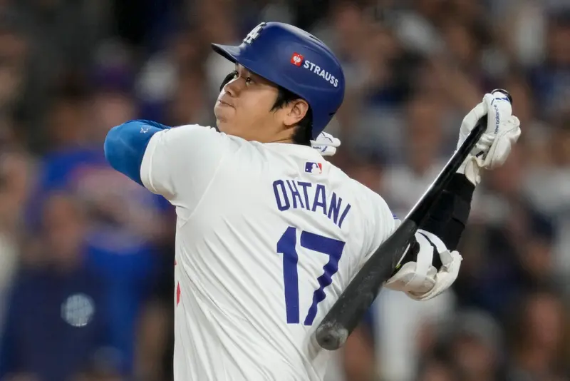 ▲MLB日籍球星大谷翔平50-50轟紀念球，最終由台灣企業買家已1.4億元買下。出價次高的日本企業家現身還原競拍經過。（圖／美聯社／達志影像）