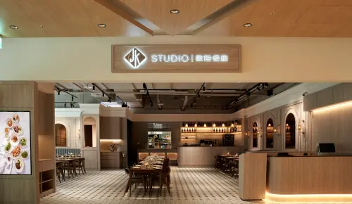 ▲JK STUDIO 斥資千萬元打造飯店級餐廳的高級舒適感。（圖／JK STUDIO 提供）