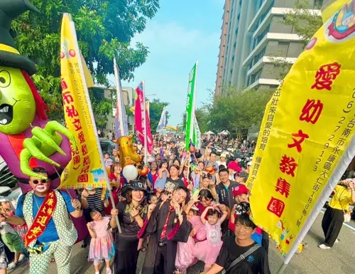 ▲準公共幼兒園臺南市私立愛幼幼兒園莊美貞執行長也率領愛幼幼兒園參與這次活動，結合小橋公園社會福利與公益的主題，落實學校教學理念。（圖／愛幼幼兒園提供）