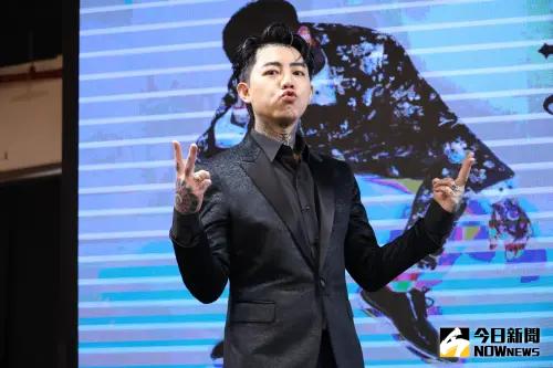 謝和弦「結婚被偷拍打廣告」槓上婚紗公司 留言痛批:真是大爛人