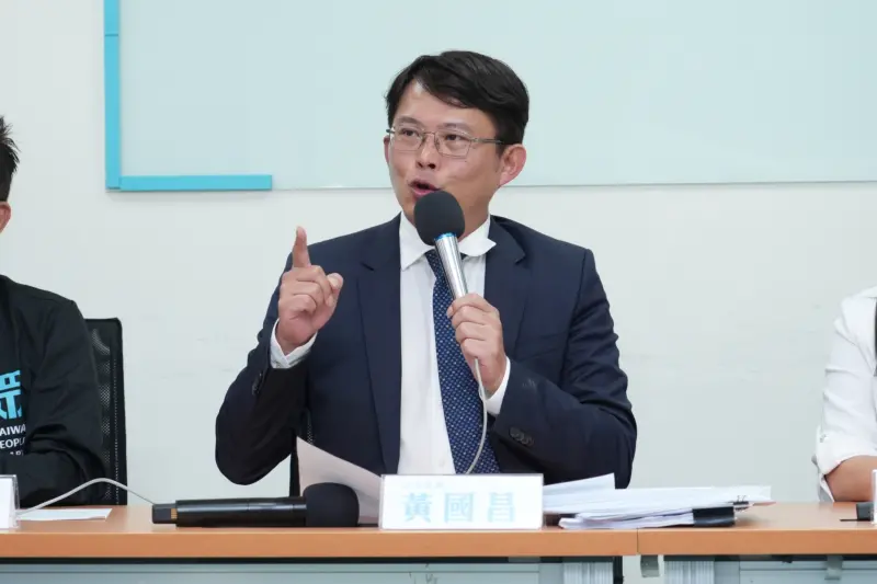 ▲國會改革釋憲案大部分違憲，黃國昌批，這是「綠色大法官」呵護備至的判決。。（圖／民眾黨提供）