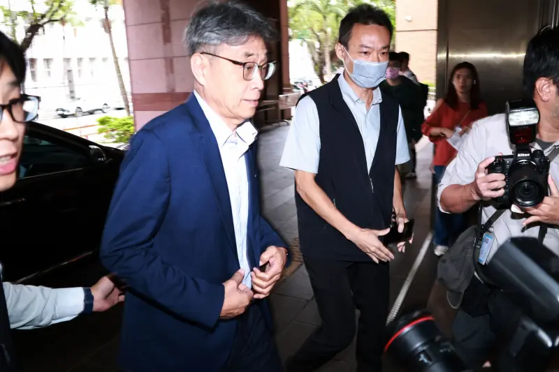 ▲台北地檢署偵辦超思進口蛋弊案,時任農業部長的陳吉仲、中央畜產會董事長林聰賢以及現任農業部長陳駿季等3人以被告身分遭傳喚。(圖/記者吳翊緁攝影)