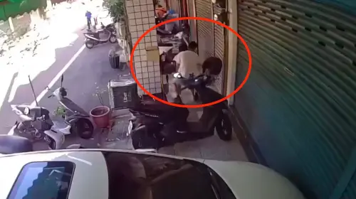 桃園女童當街遭熊抱！27秒尖叫「救我」無人理　一度逃脫又被拉回
