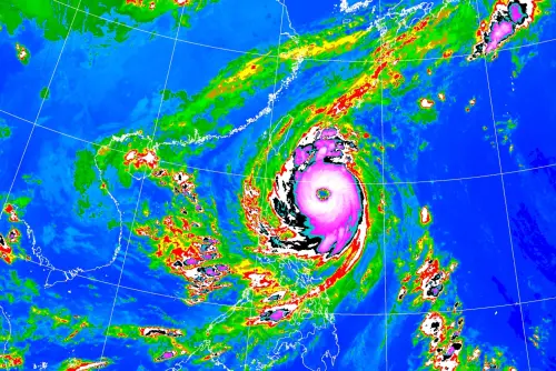 康芮颱風「明天停班課機率高」！風雨預估出爐　颱風假2天關鍵曝
